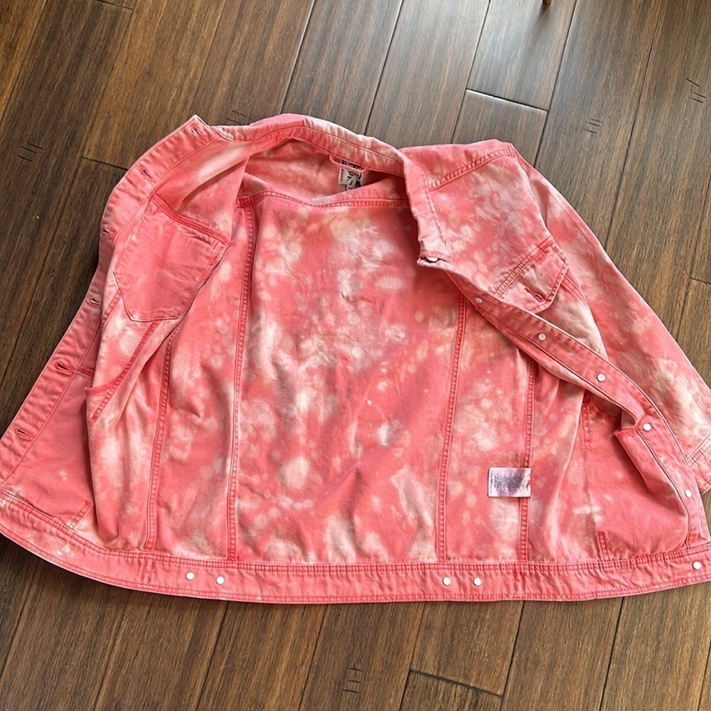Rare💕Oversized jacket Guess Pink Tie Dye denim jacket y2k bling jacket Banksy - Picture 16 of 17
